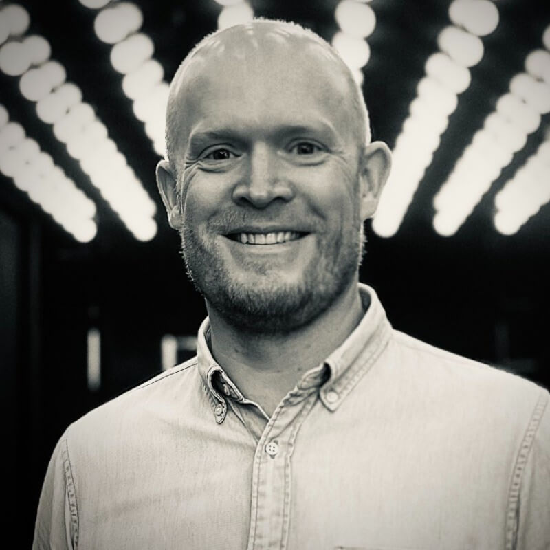 Headshot of Chris Swan.